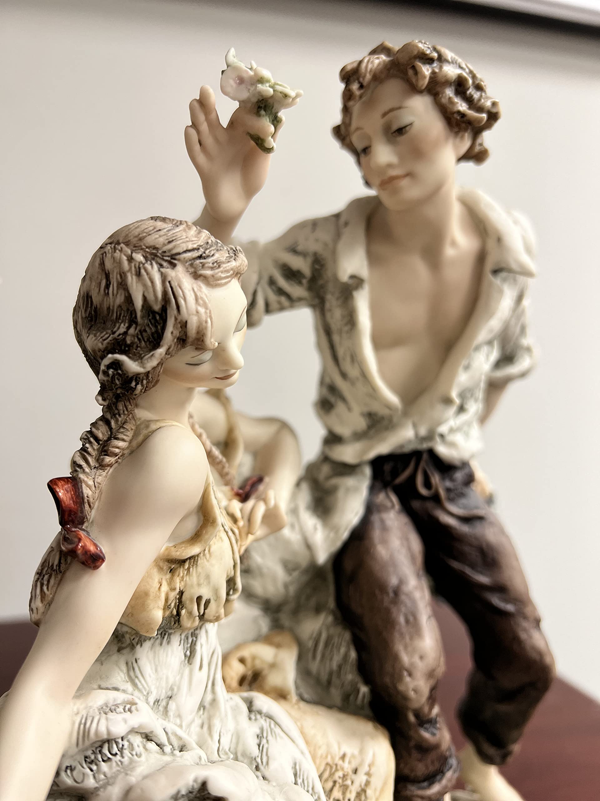 Giuseppe Armani Unique Florence Figurines : Amazon.ca: Home